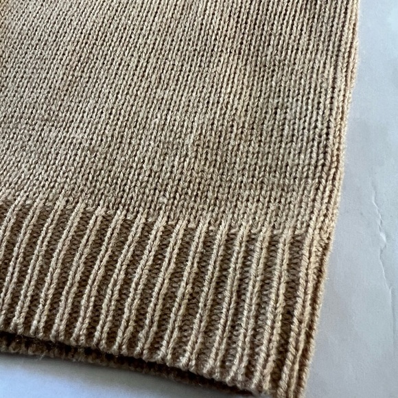 Women’s Sweater Vest - medium - Picture 2 of 4